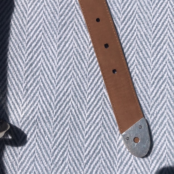 Coldwater Creek brown belt Small Goldtone hardware Used 34 1/2” Length - Picture 8 of 12